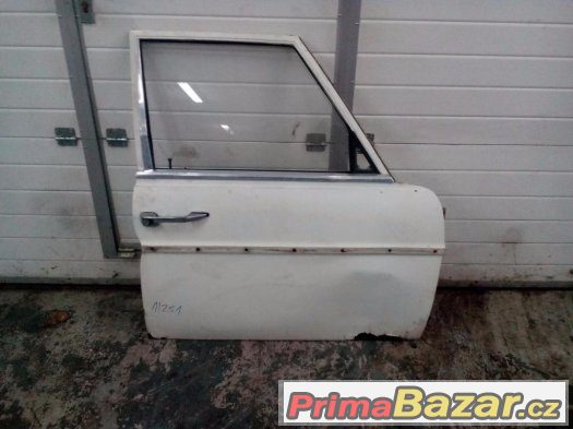 Mercedes - Benz w 115 pravé přední dveře – fotografie 1