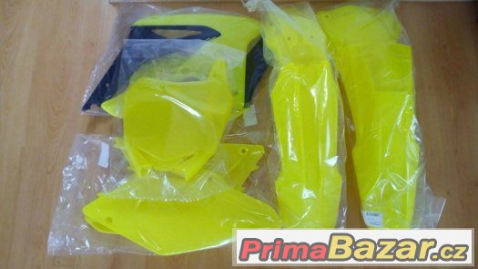fluo plasty Suzuki RMZ 250, 450 – fotografie 1