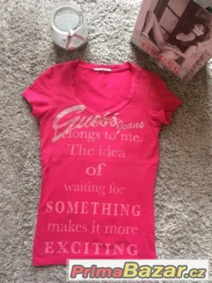 Dámské tričko Guess vel XS