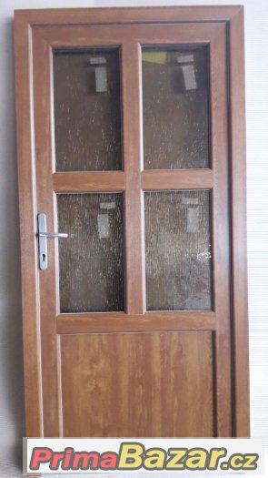 prodam plastove okno  zlaty dub/bila 40x40 – fotografie 3