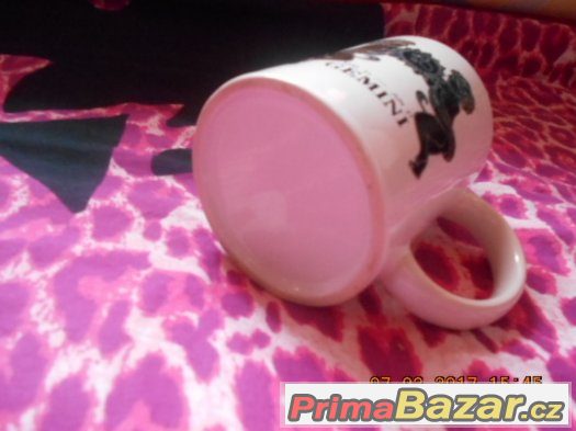Hrneček BLÍŽENCI porcelán – fotografie 2