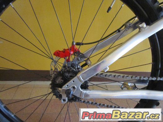 Kolo na dirt nebo trial – fotografie 2