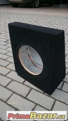 subwooferová ozvučnice pro 10" basák (25cm)