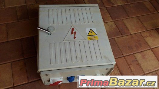 Stavební rozvaděč s místem pro elektroměr-plastový – fotografie 2