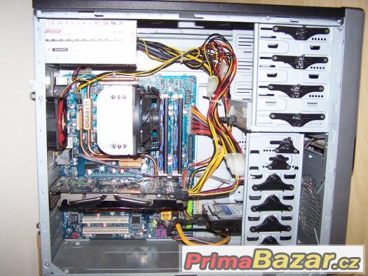 HERNÍ ČTYŘJÁDRO INTEL, GTX460 1GB, 500GB HDD – fotografie 3