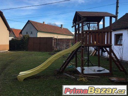 Dřevěný zahradní domeček – fotografie 1