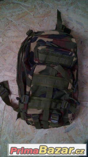 Airsoft • Batoh • – fotografie 1