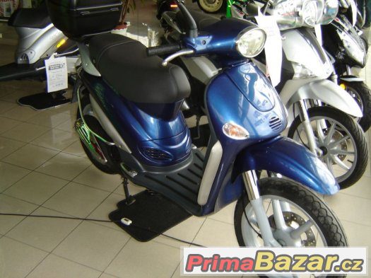 Piaggio Liberty 125  8Kw + kufr – fotografie 1