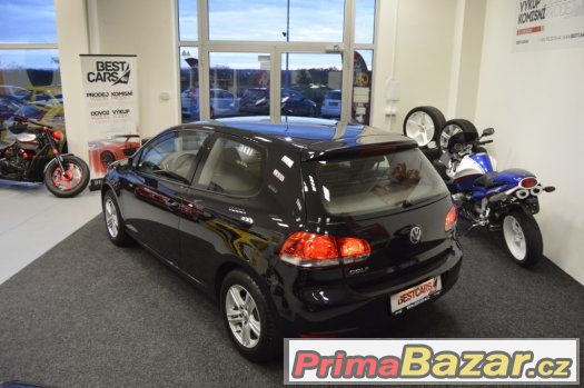 VOLKSWAGEN GOLF 1.6i 75 kW 1.MAJ SERVISKA TOP – fotografie 3