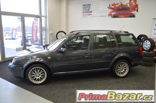 VOLKSWAGEN BORA 2.3i V5 1.MAJITEL SERVISKA TOP – fotografie 2