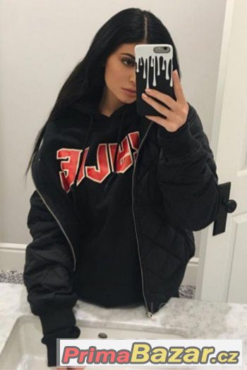 Kylie Hoodie - Kylie Jenner Mikina - Unisex S, M, L – fotografie 3