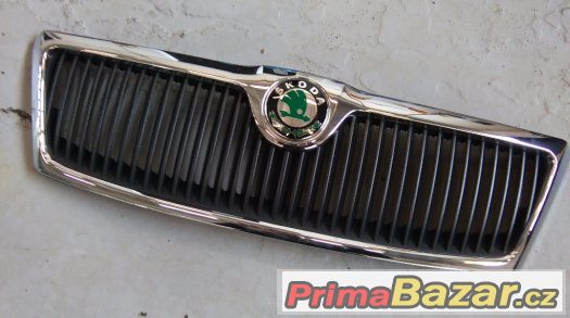 Škoda Octavia II, přední maska nová originál – fotografie 2