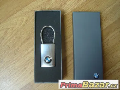 BMW přívěsek  cena 99 korun