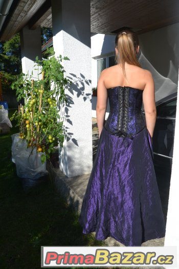 plesové, maturitní korzetové šaty – fotografie 1