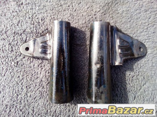 Drzaky predniho svetla CZ 175/477 – fotografie 2