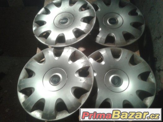 poklice OCTAVIA 15" FORD – fotografie 1