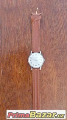 Hodinky Raketa