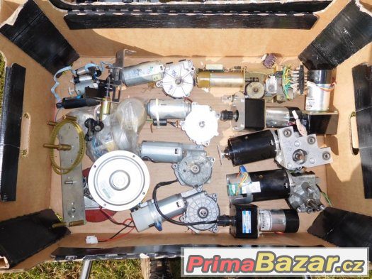 Motorky elektrické, speciální, s převodovkou, dle fota – fotografie 1