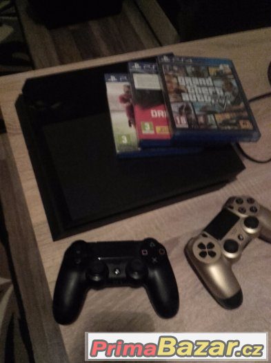 Playstation 4 prodam / za herní PC – fotografie 1