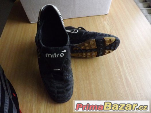 Turfy Mitre vel. 42 – fotografie 1