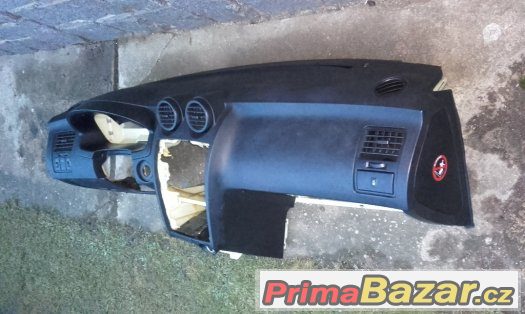Palubní deska + airbag spolujezdce Hyundai Coupe GK od 2002 – fotografie 3