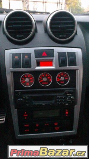 Hyundai Coupe GK od 02 - panel budíků – fotografie 1