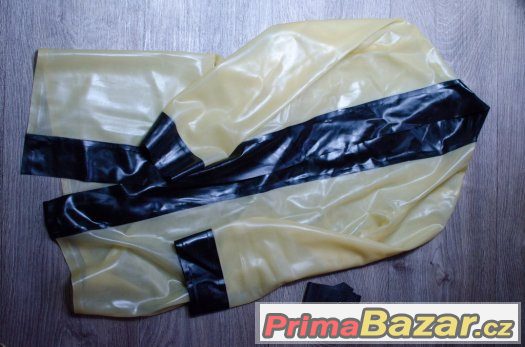 Latex župan – fotografie 1
