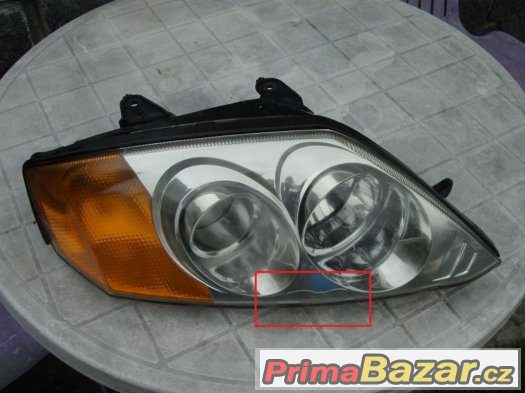 Pravé přední světlo Hyundai Coupe GK 2002-05 – fotografie 1