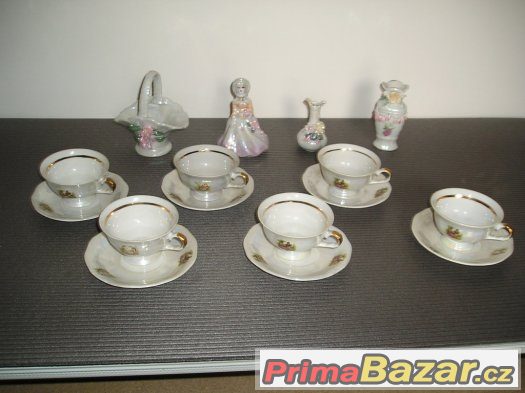Porcelánová růžová sada - kompletní. – fotografie 1