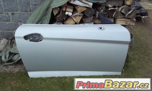 Hyundai Coupe GK 2002-2007 - pravé dveře – fotografie 1