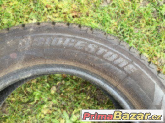 PRODÁM ZIMNÍ PNEU BRIDGESTONE 165/70/14" – fotografie 2