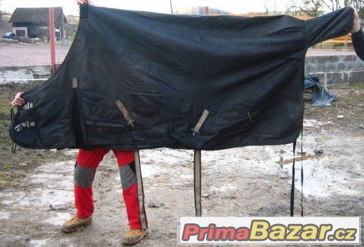 Prodám 2 deky na koně 145 a 165cm – fotografie 1