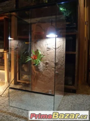 Chameleon Jemenský-mládata,Terárium pro Chameleona..