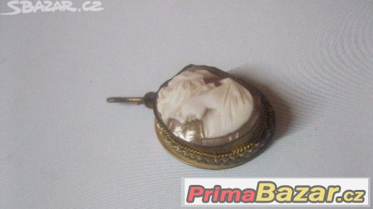 Luxusni Biedermeier privesek Kamej vyrezana z prírodního mor – fotografie 1