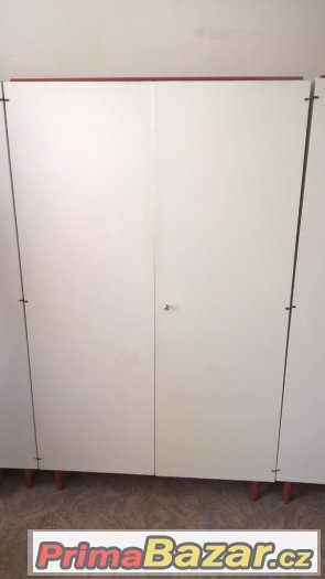 Šatní skříně – fotografie 1