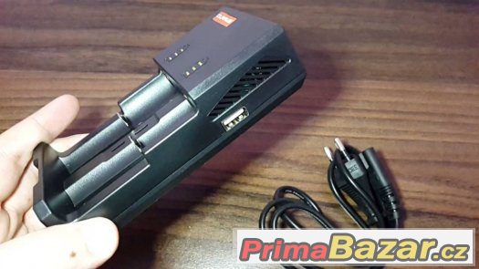 Univerzální nabíječka/powerbank NiMH, Li-ion, Ni-CD – fotografie 1