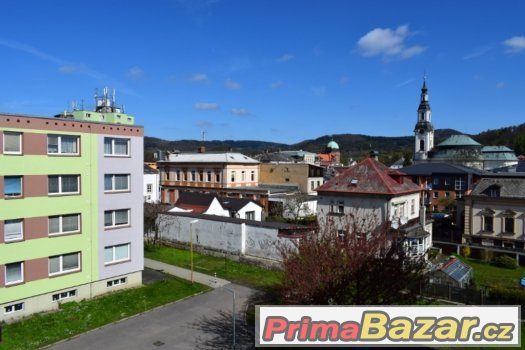 Prodej bytu 3+1, OV, 70 m2, Nový Bor - žádaná lokalita – fotografie 1