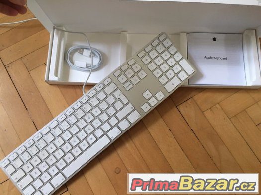 Apple Klavesnice MB110 CZ – fotografie 1