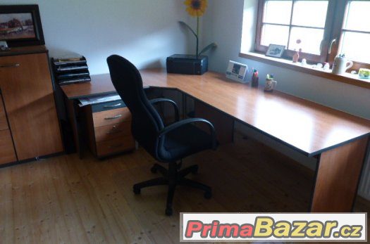 Pracovna za 3999 korun – fotografie 1