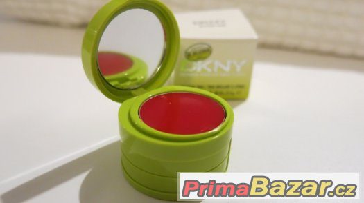 DKNY lesky na rty – fotografie 3