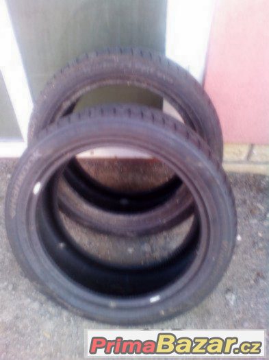 245/45 R 18 – fotografie 1