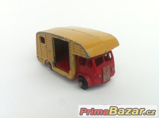 Prodám kovoví model MATCHBOX No. 35 MARSHALL Horse box MK7 – fotografie 4