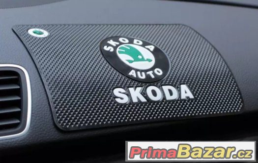 Protiskluzová podložka Škoda 190 X 120 X 3mm – fotografie 2