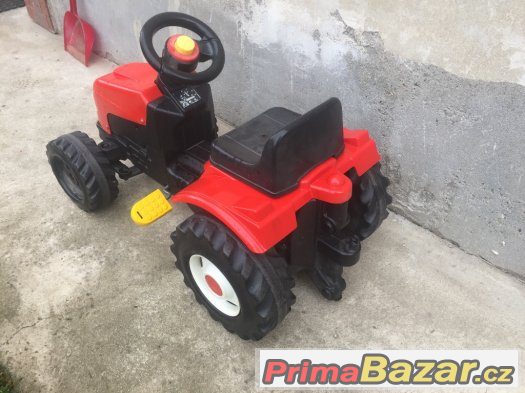 Traktor šlapací dětský – fotografie 3