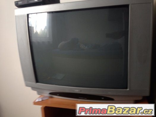 Televize včetně set top boxu a DO – fotografie 1
