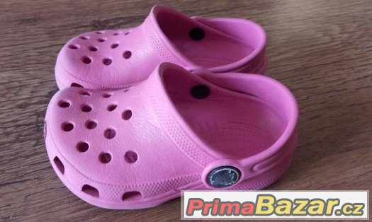 Sandálky / pantofle / Crocsy / kroksy / nazouvaky, vel. 20 – fotografie 1