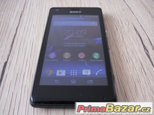 Sony Xperia M, 5MPx foto,NFC,4GB,microSD slot. Černá. – fotografie 4