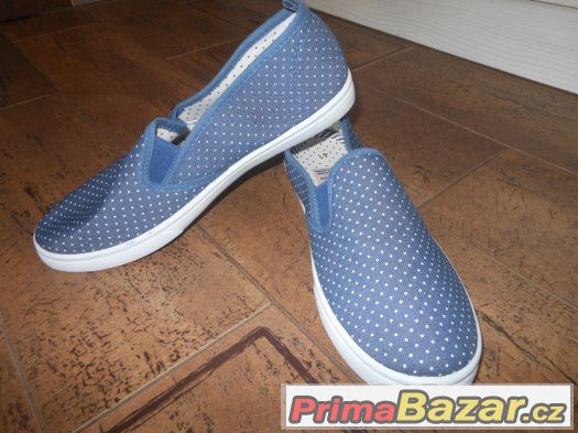 Nazouvací boty -slip on-módní puntíkované,vel.41,nové – fotografie 2