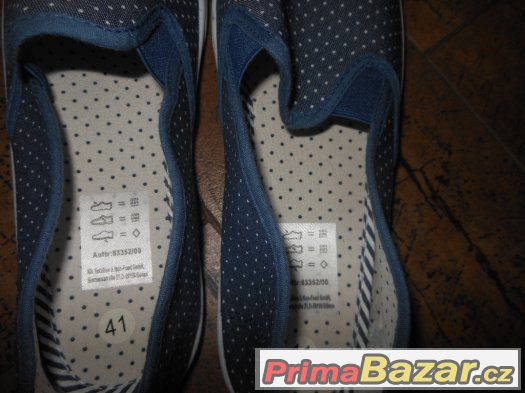 Nazouvací boty -slip on-módní puntíkované,vel.41,nové – fotografie 4