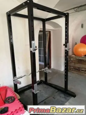 Multifunkční dřepovací klec, masivní stojan na dřep